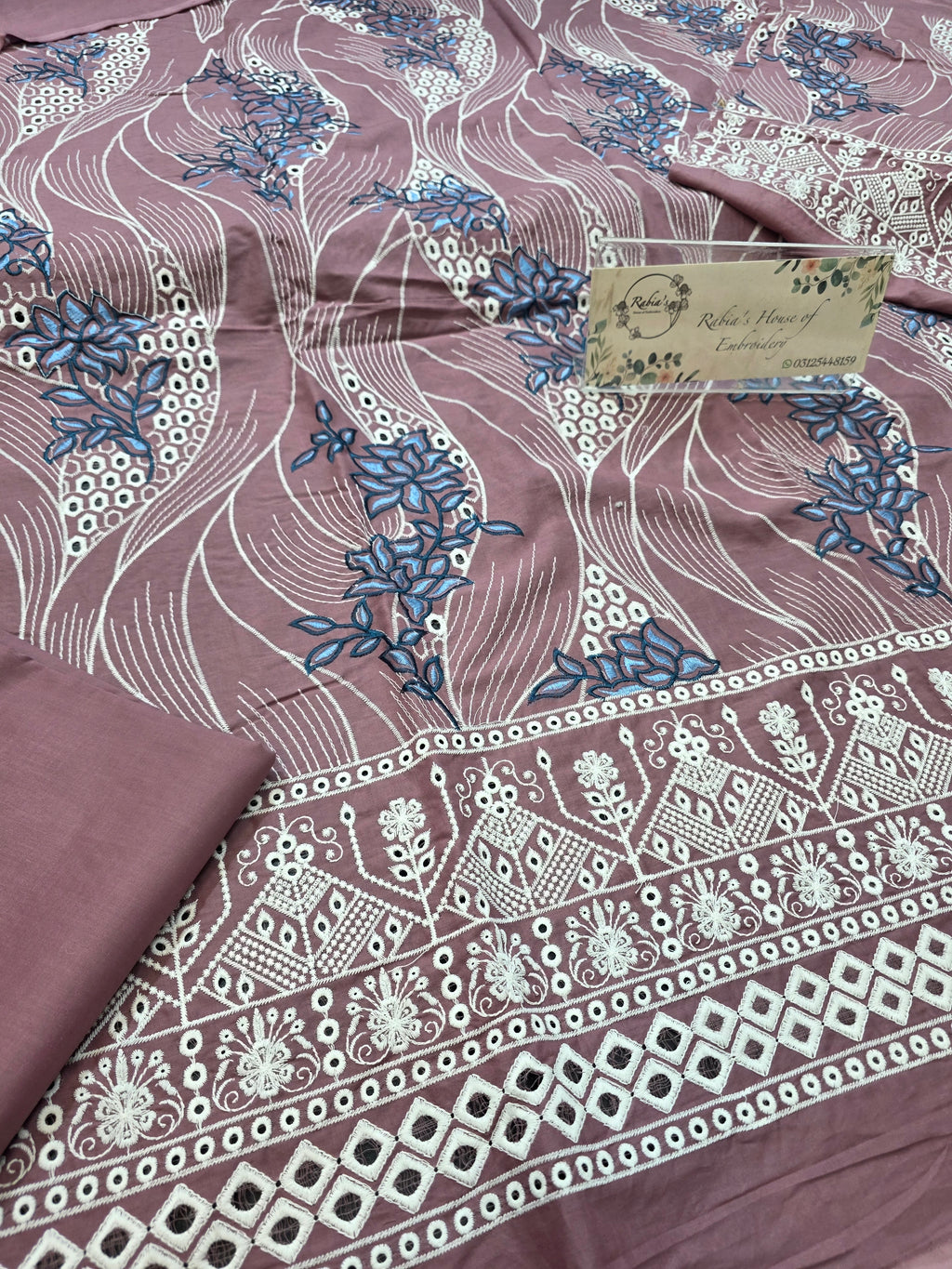 Lawn 4pc with chiffon duppatta