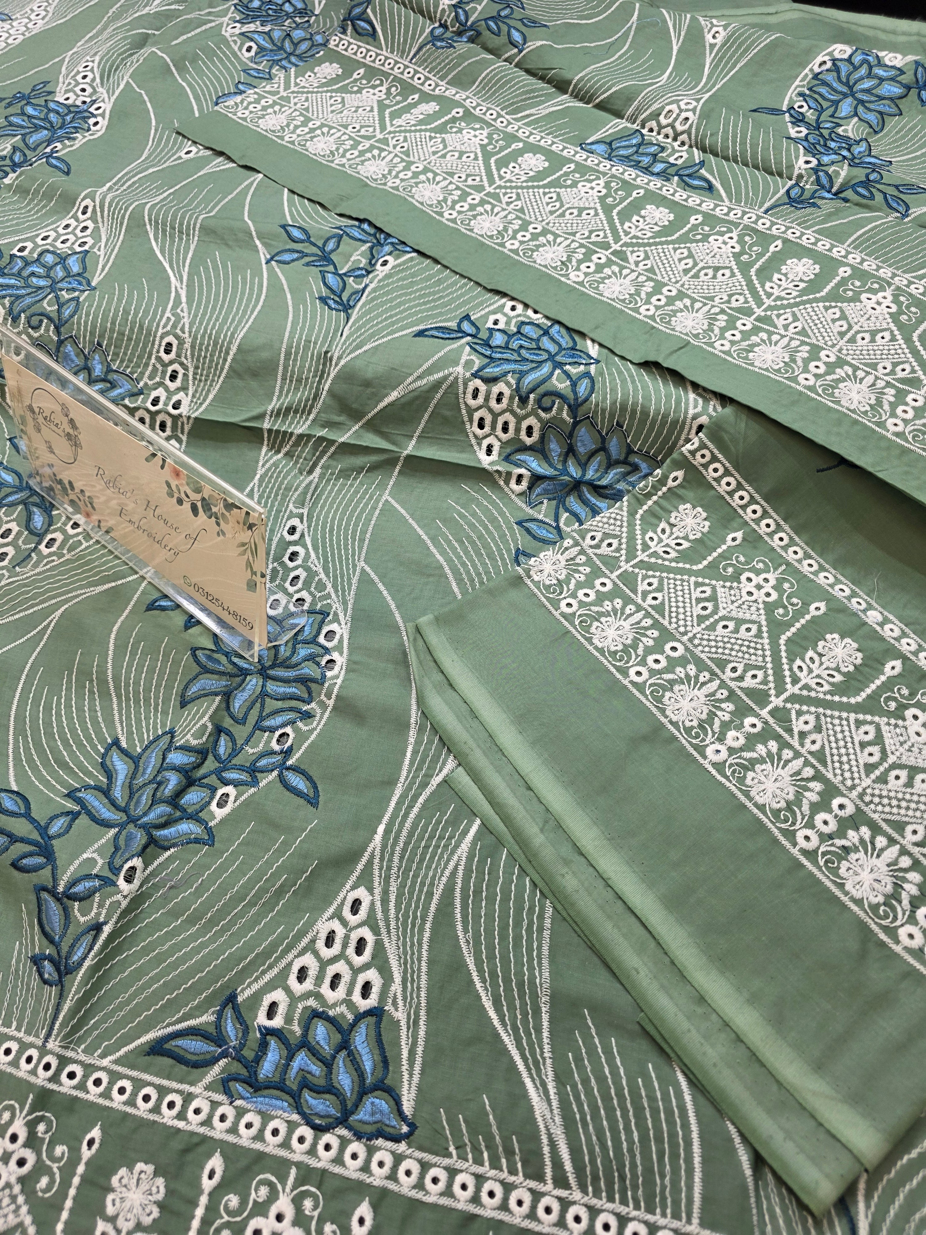 Lawn 4pc with chiffon duppatta