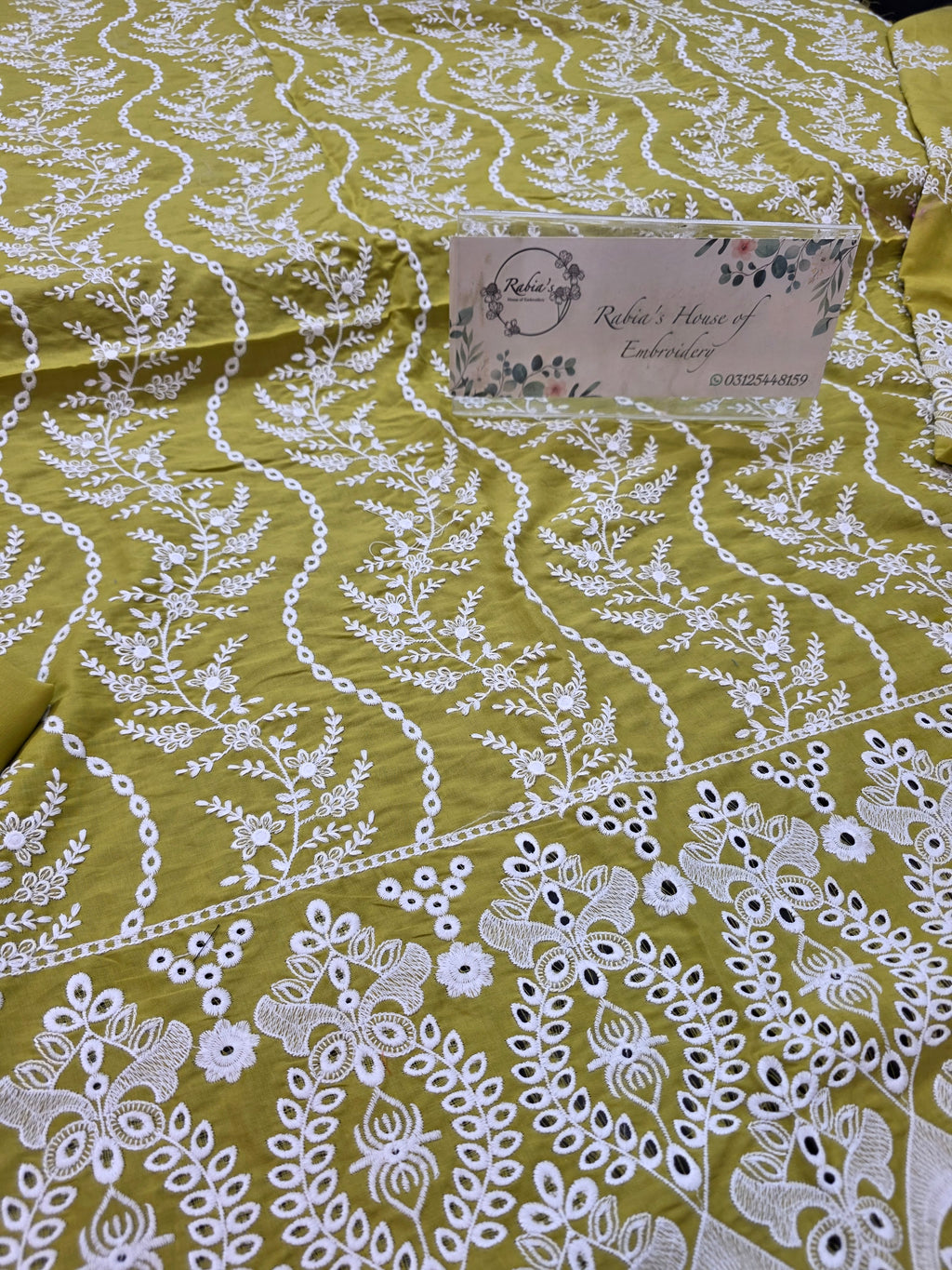 Lawn 4pc with chiffon duppatta