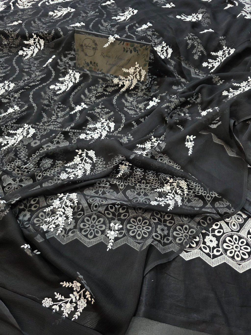 Lawn 4pc with chiffon duppatta