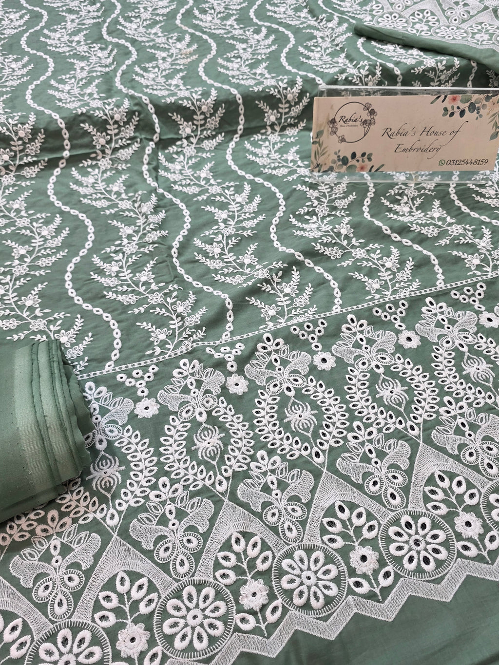 Lawn 4pc with chiffon duppatta