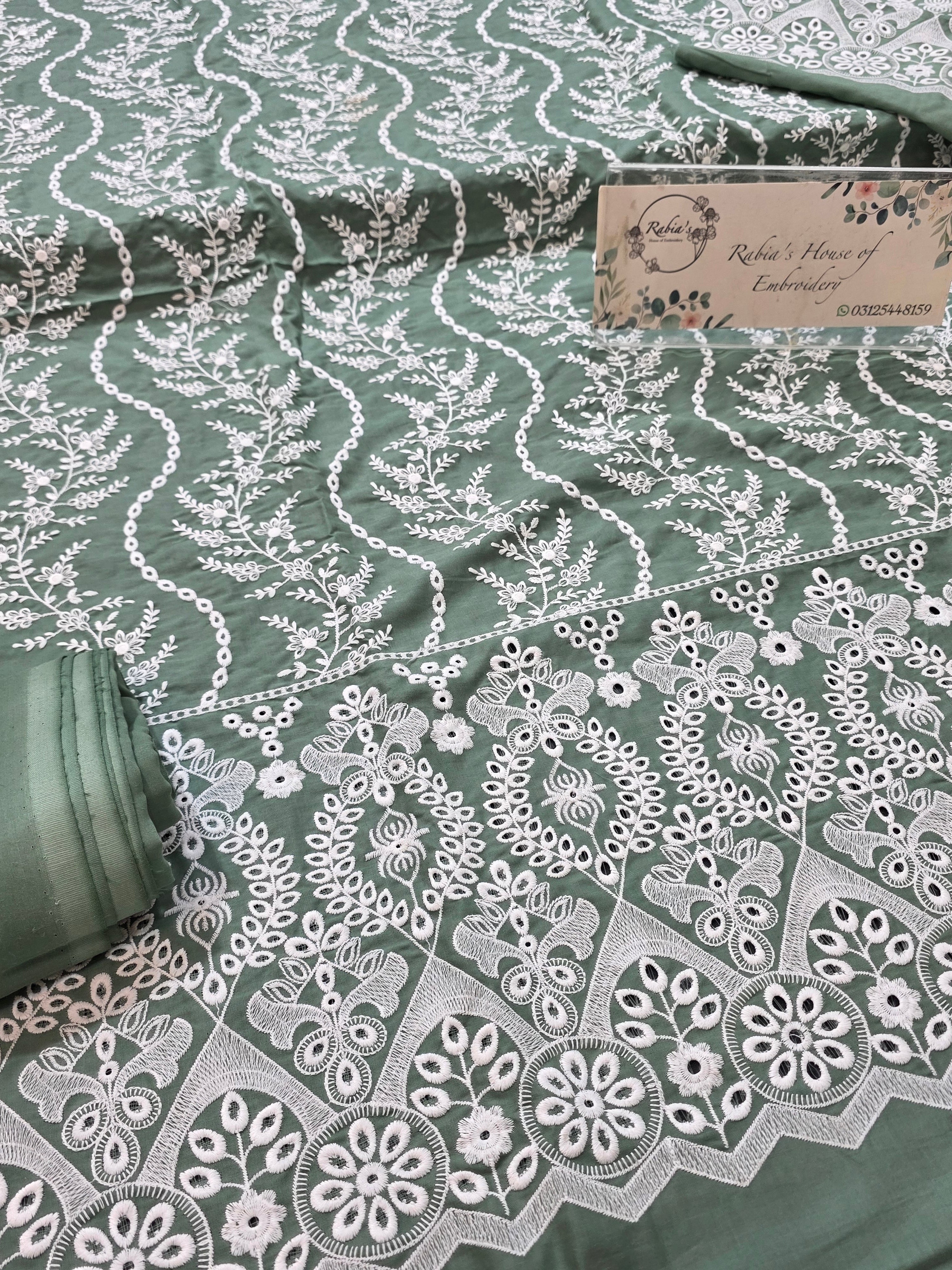 Lawn 4pc with chiffon duppatta