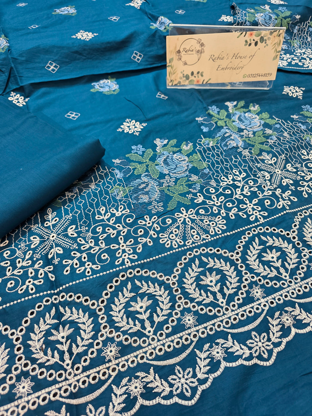 Lawn 4pc with chiffon duppatta