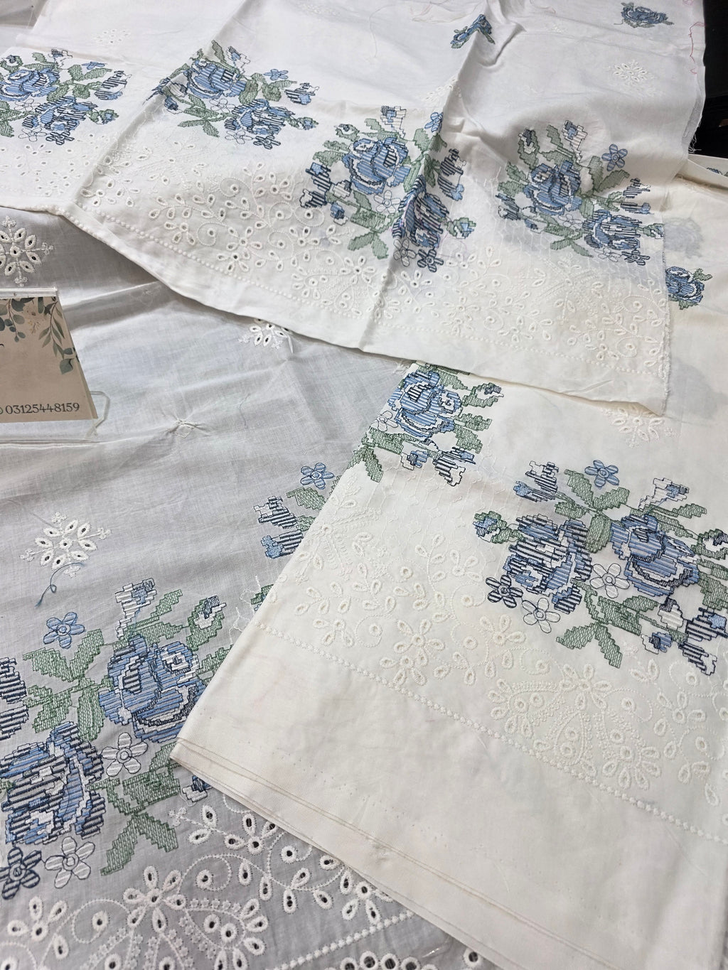 Lawn 4pc with chiffon duppatta