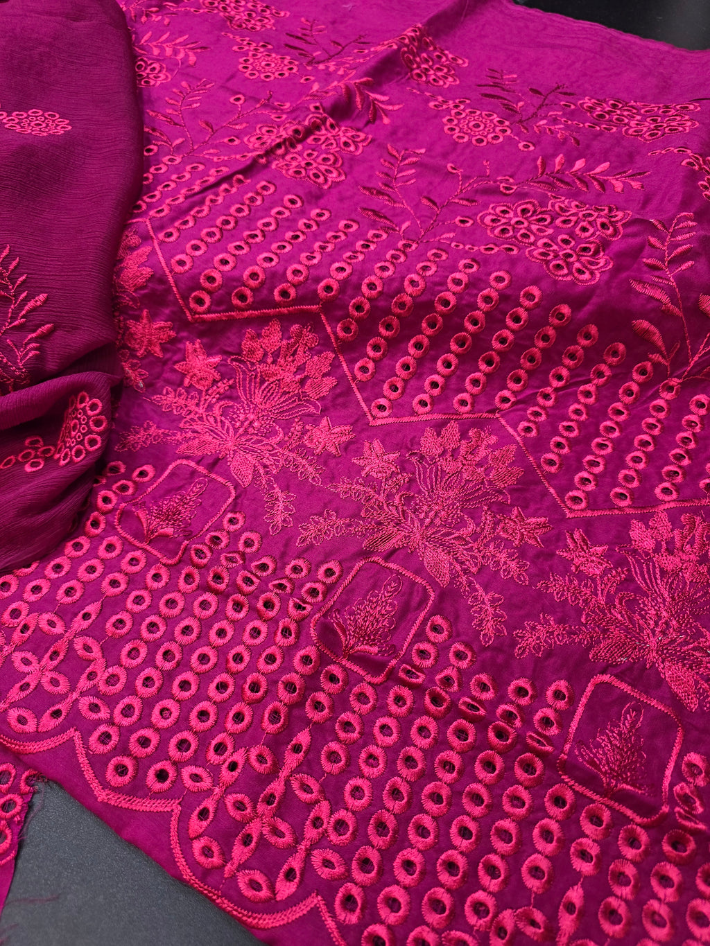 Lawn 4pc with chiffon duppatta