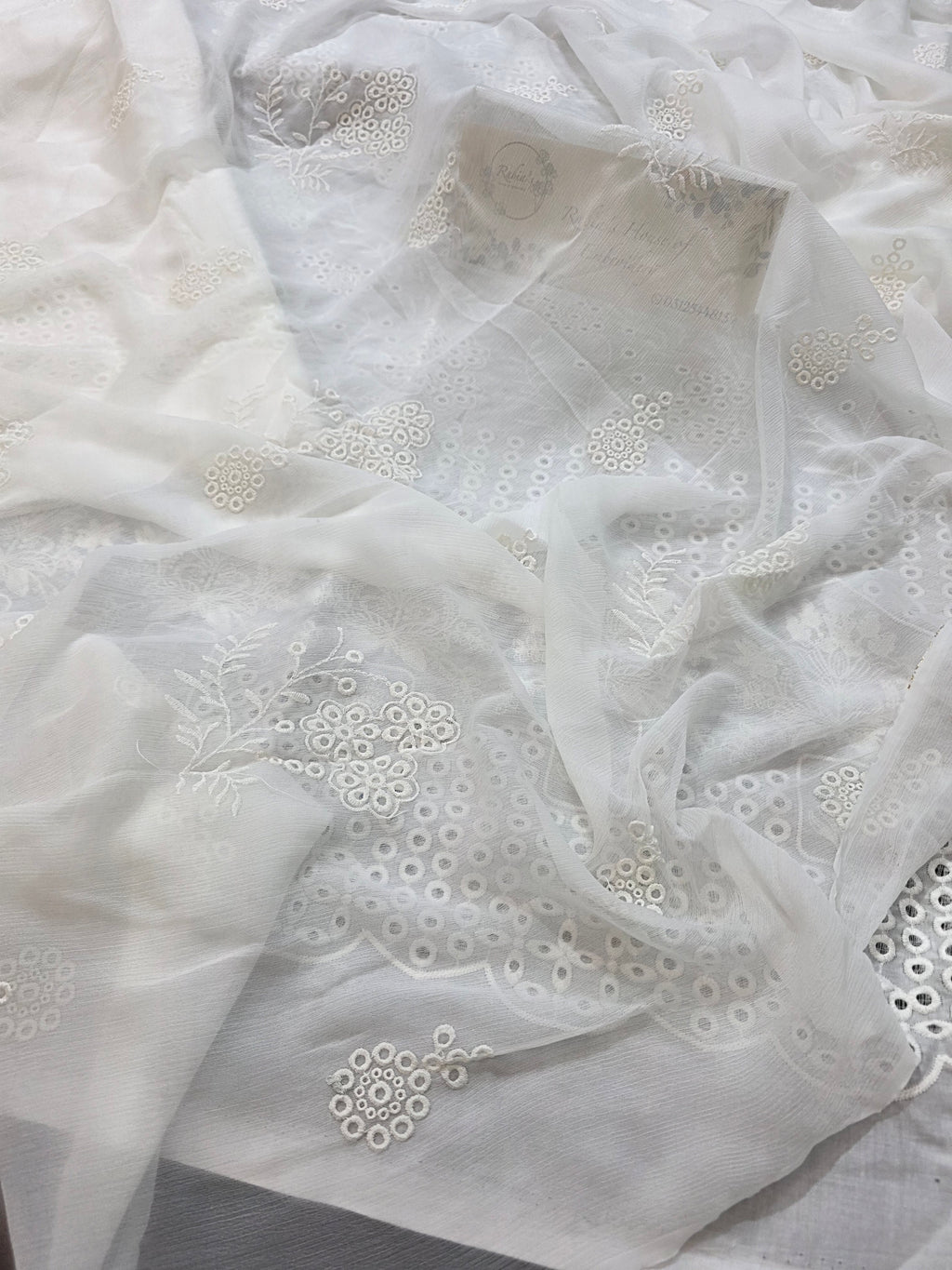 Lawn 4pc with chiffon duppatta