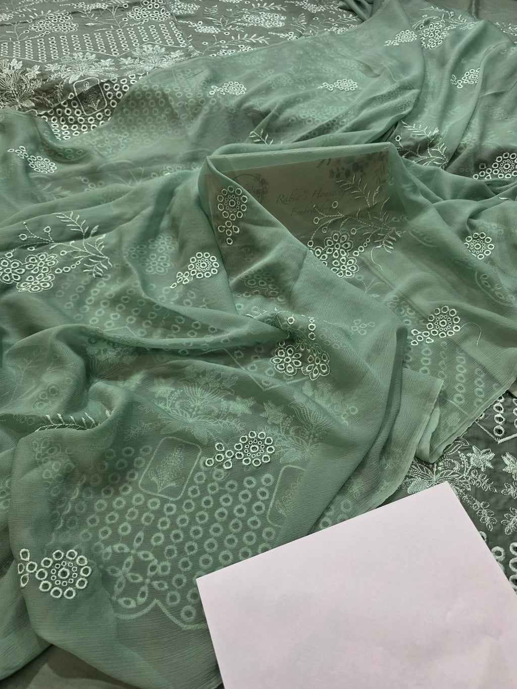 Lawn 4pc with chiffon duppatta