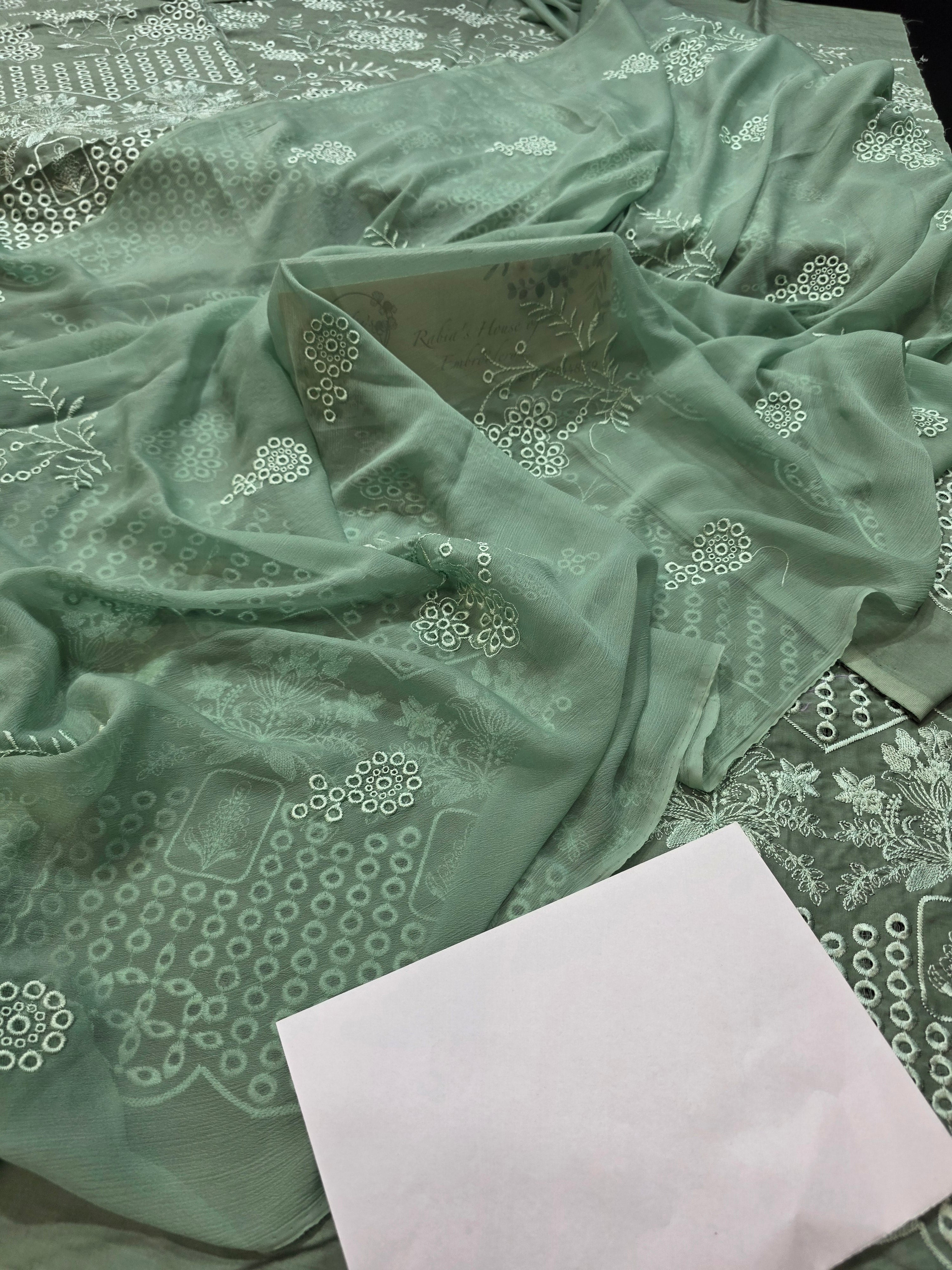 Lawn 4pc with chiffon duppatta