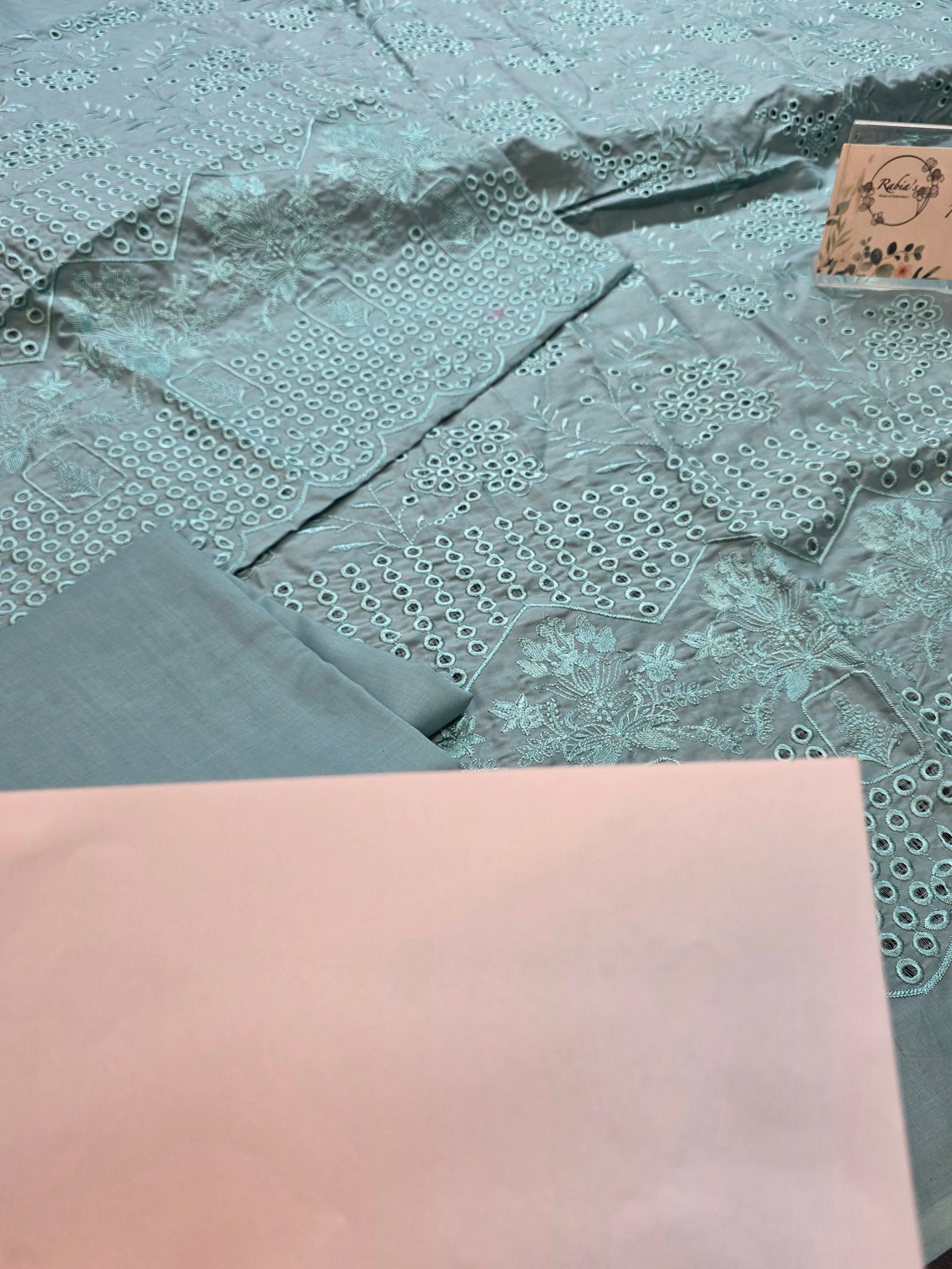 Lawn 4pc with chiffon duppatta