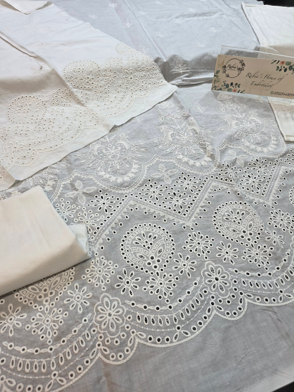 Lawn 4pc with chiffon duppatta