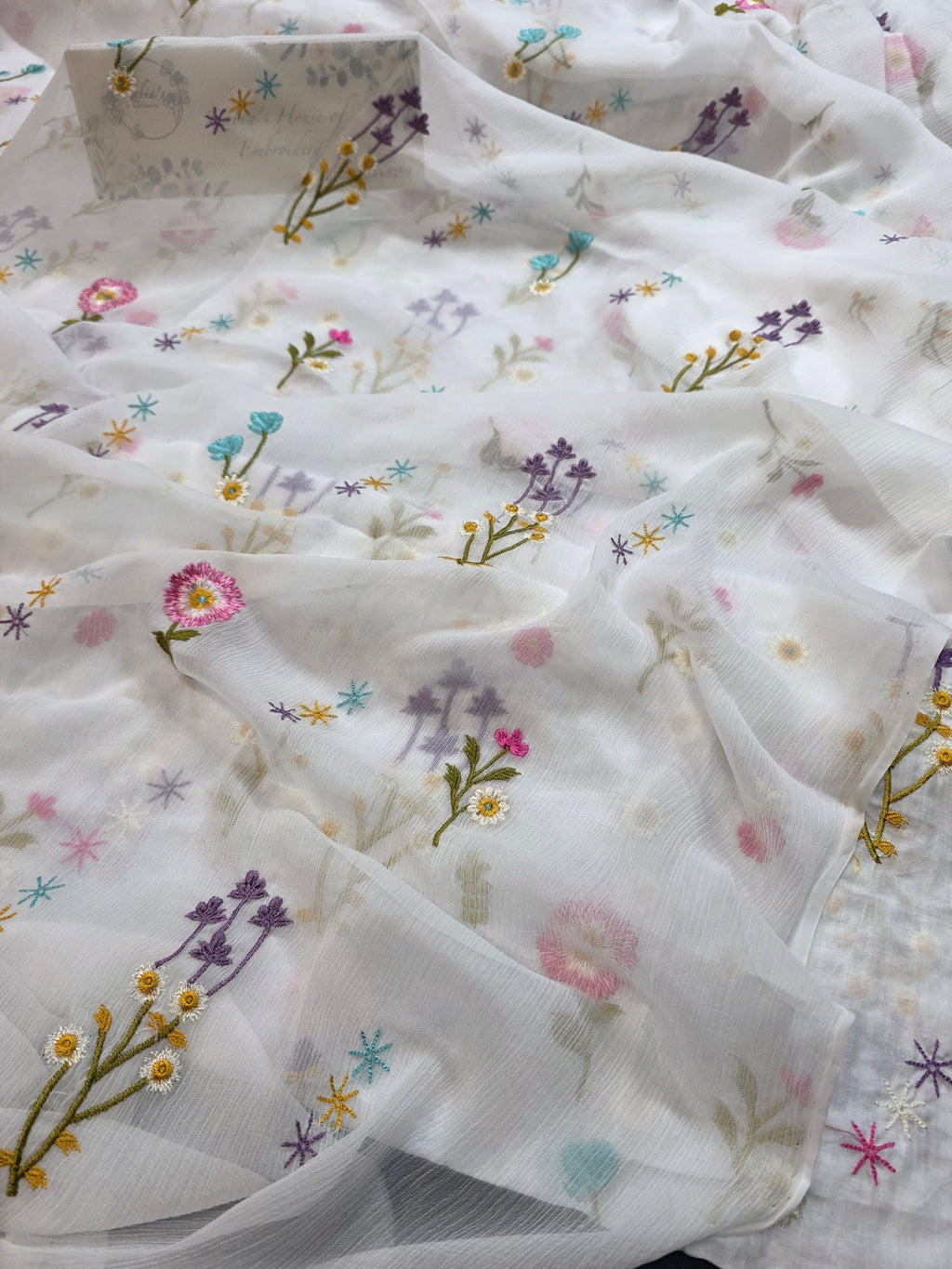 Lawn 3pc allover embroidered