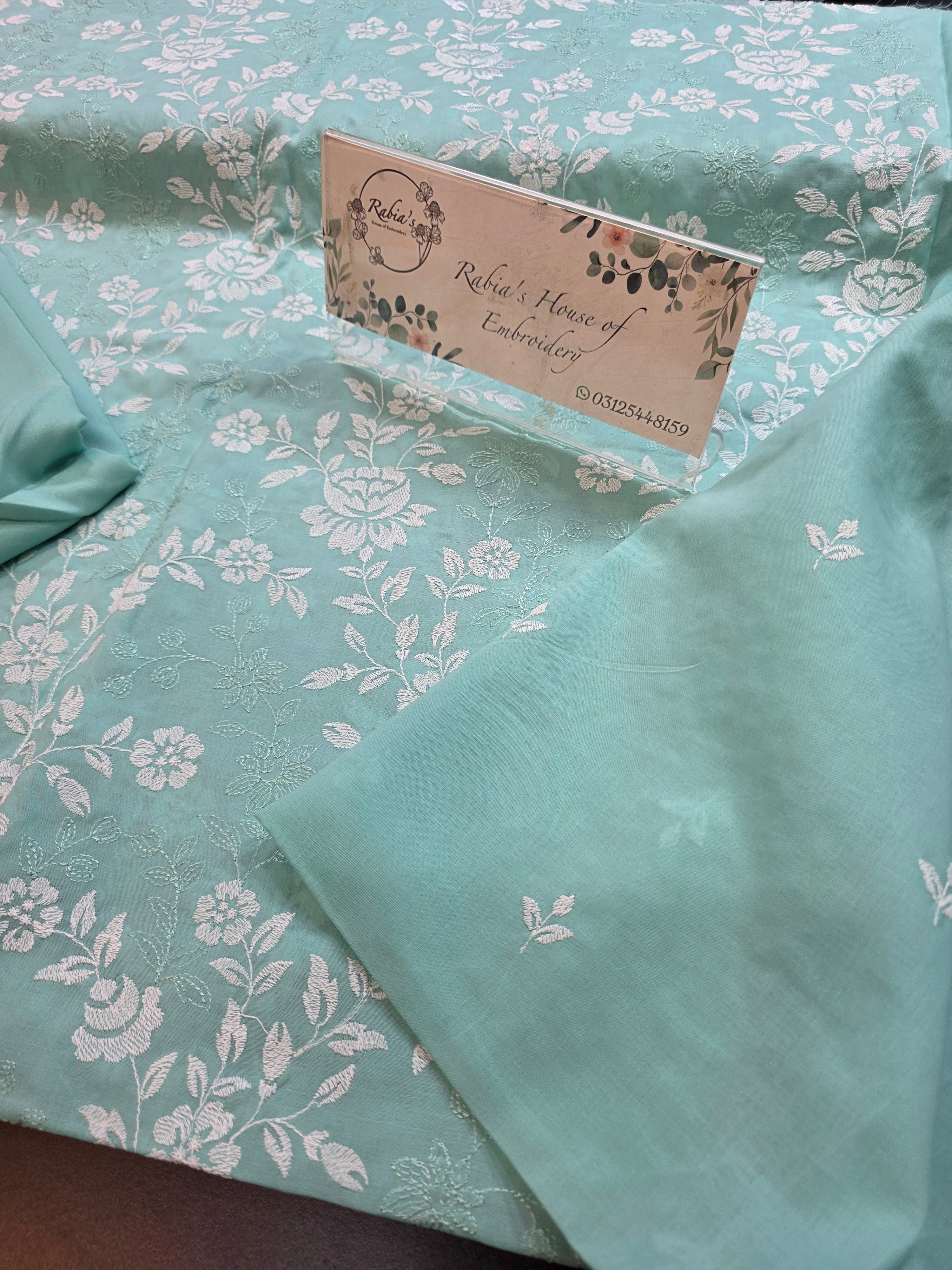 Bareeze lawn 2pc embroidered