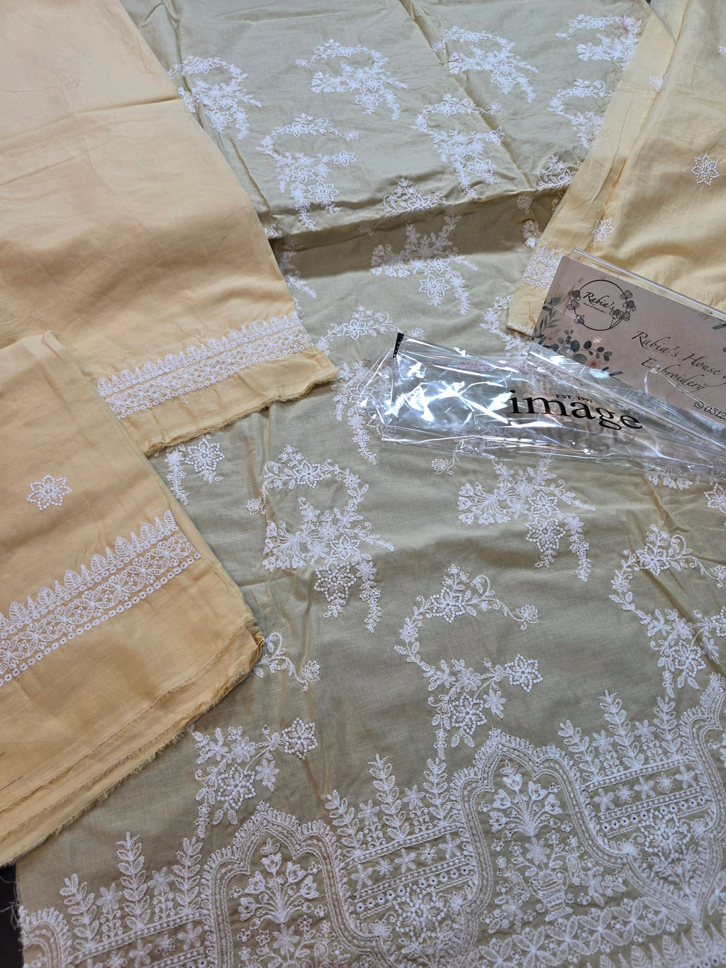Image lawnkari 3pc