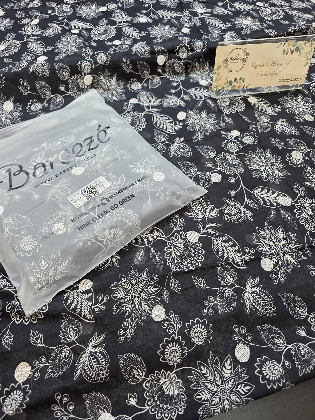 Bareeze lawn 3pc printed plus embroidery