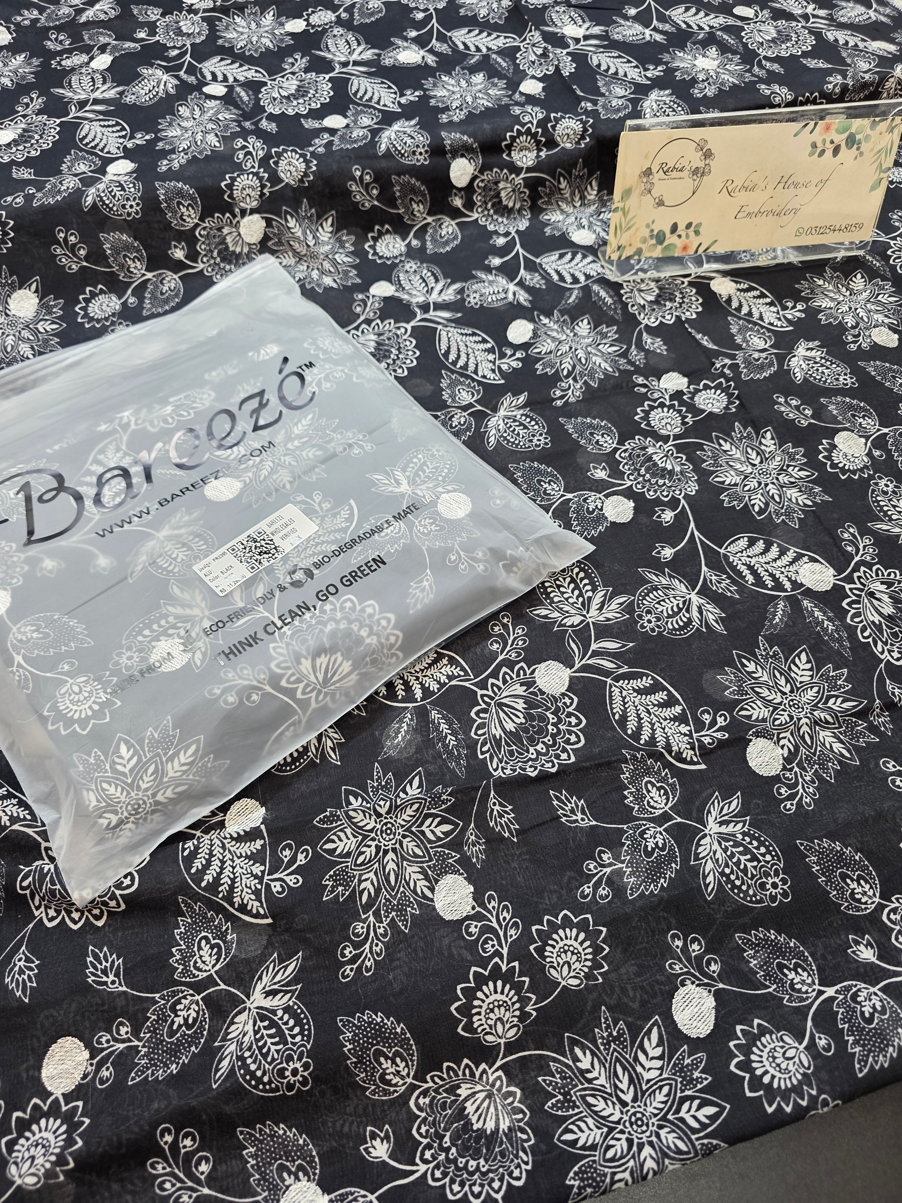 Bareeze lawn 3pc printed plus embroidery