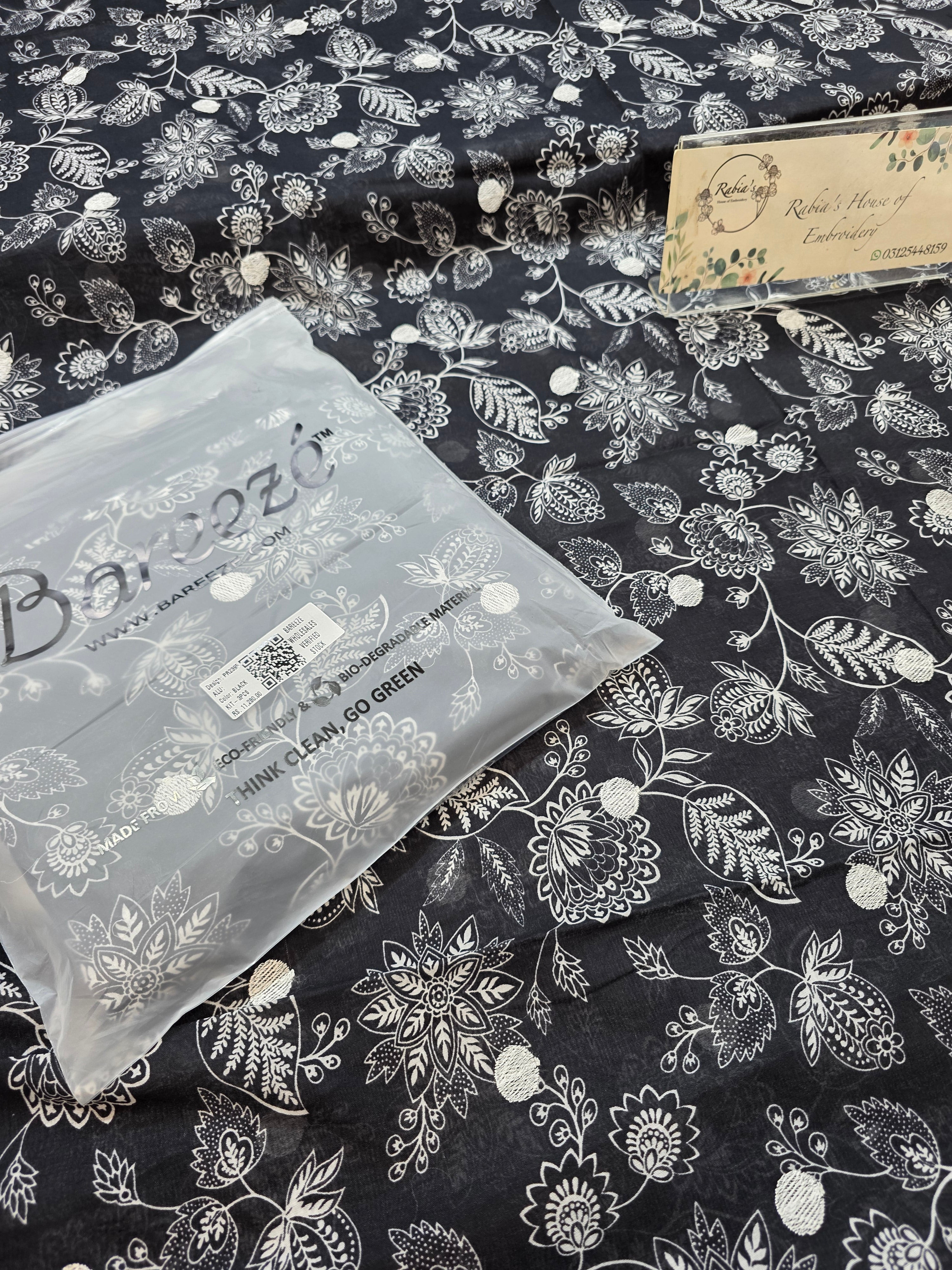 Bareeze lawn 3pc printed plus embroidery