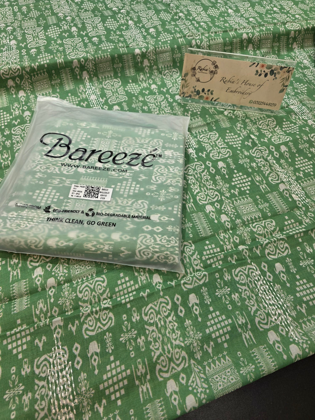 Bareeze lawn 3pc printed plus embroidery
