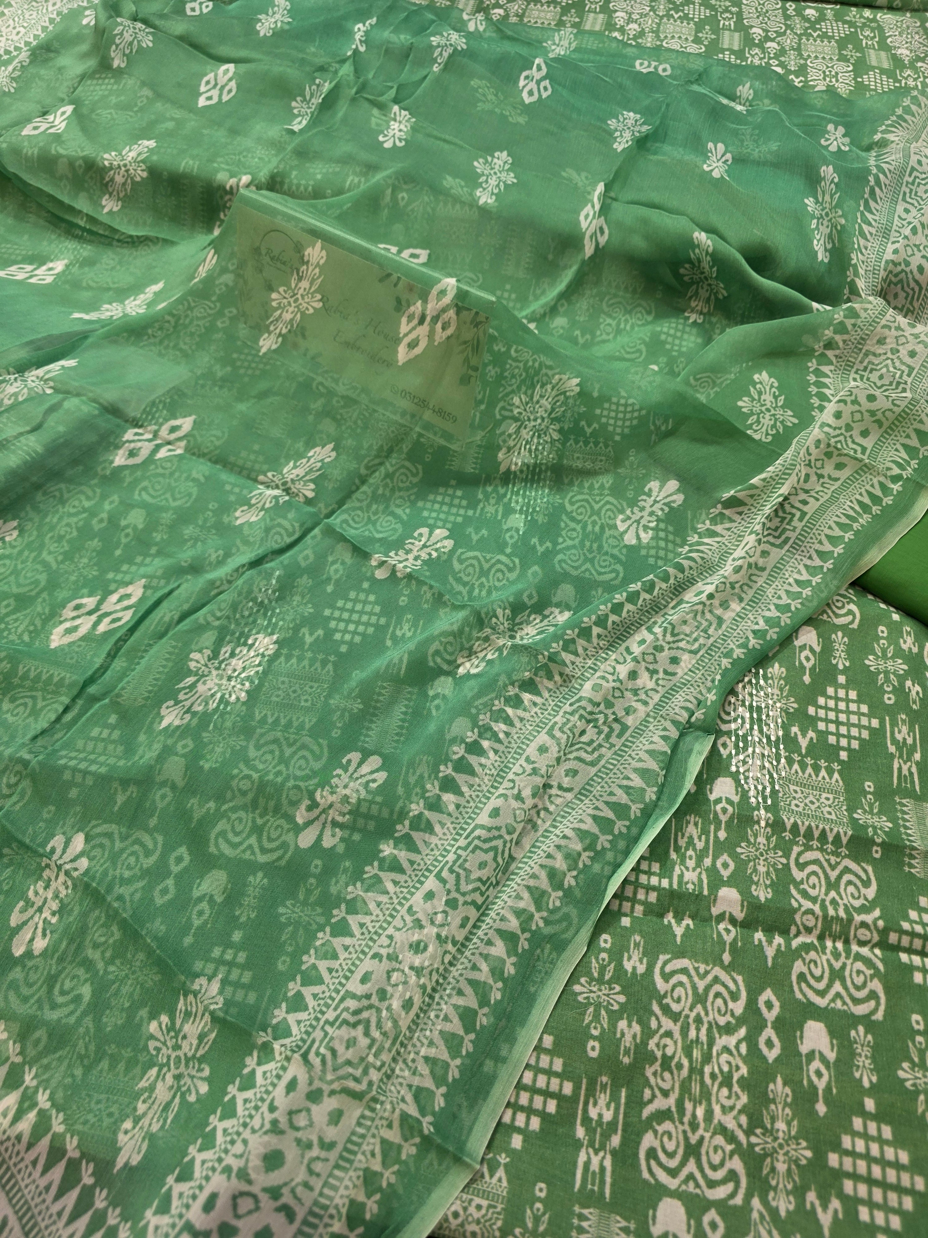 Bareeze lawn 3pc printed plus embroidery