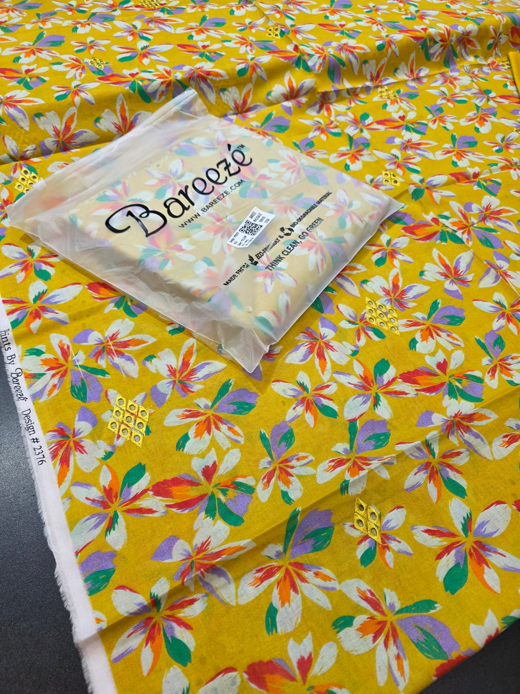 Bareeze lawn 3pc printed plus embroidery