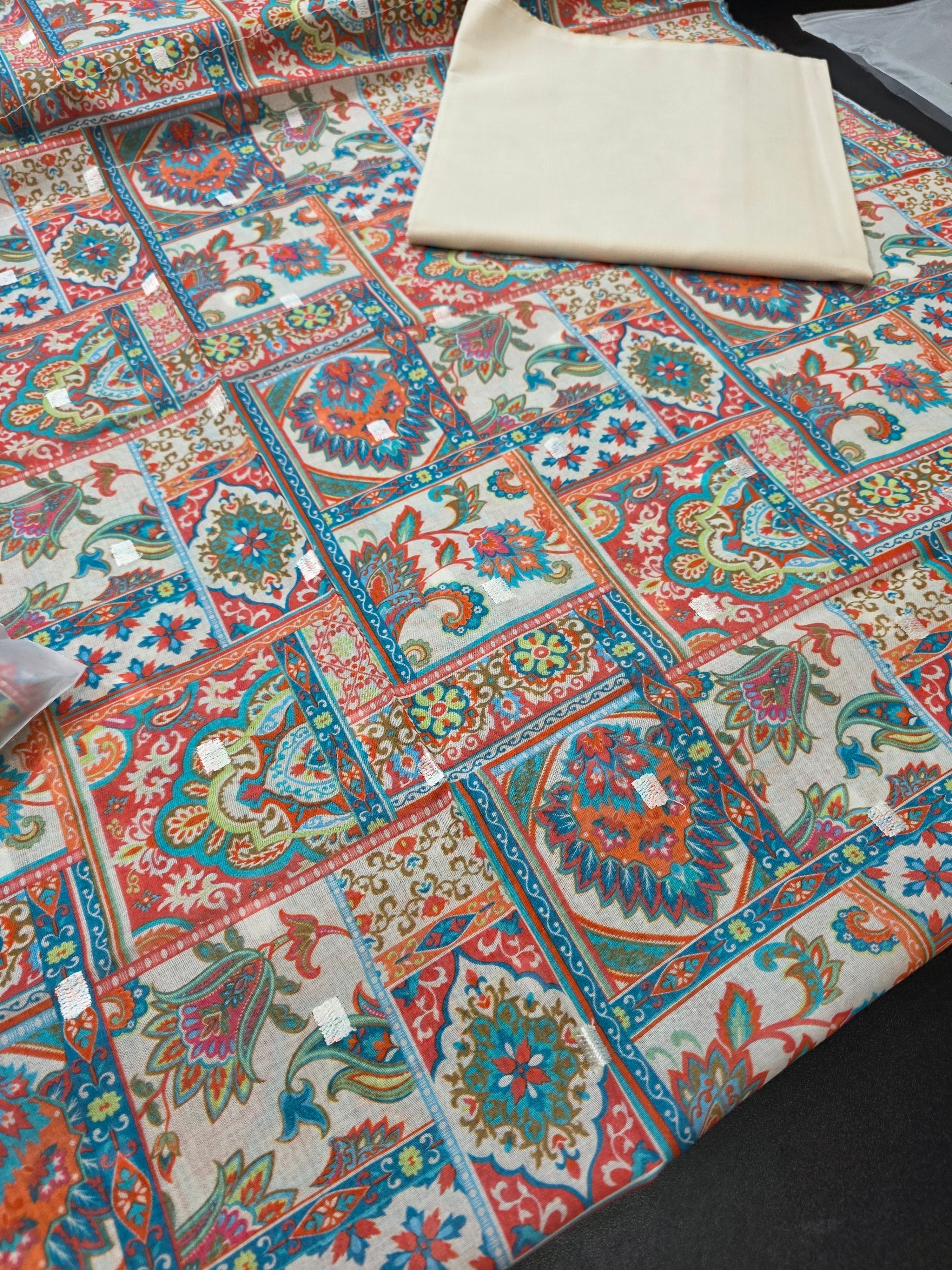 Bareeze lawn  printed 3pc plus embroidery