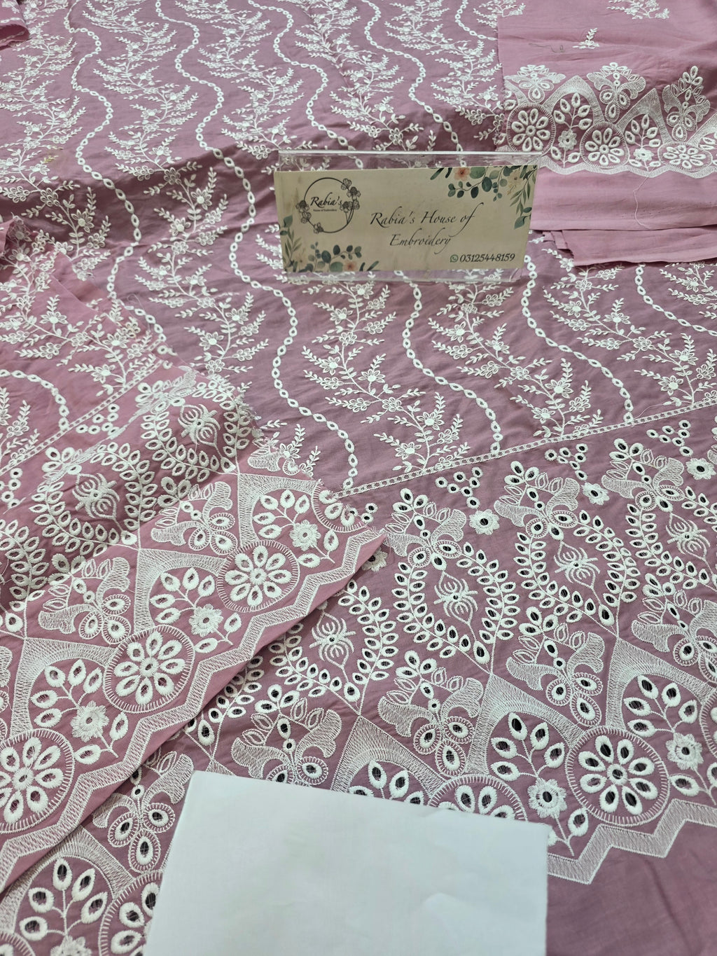 Lawn 4pc with chiffon duppatta