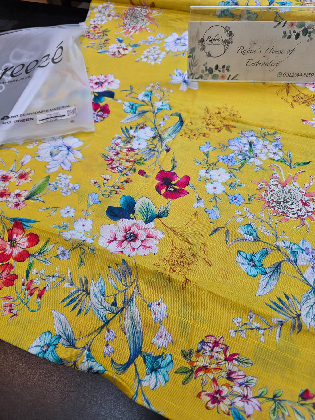 Bareeze prints kahdder