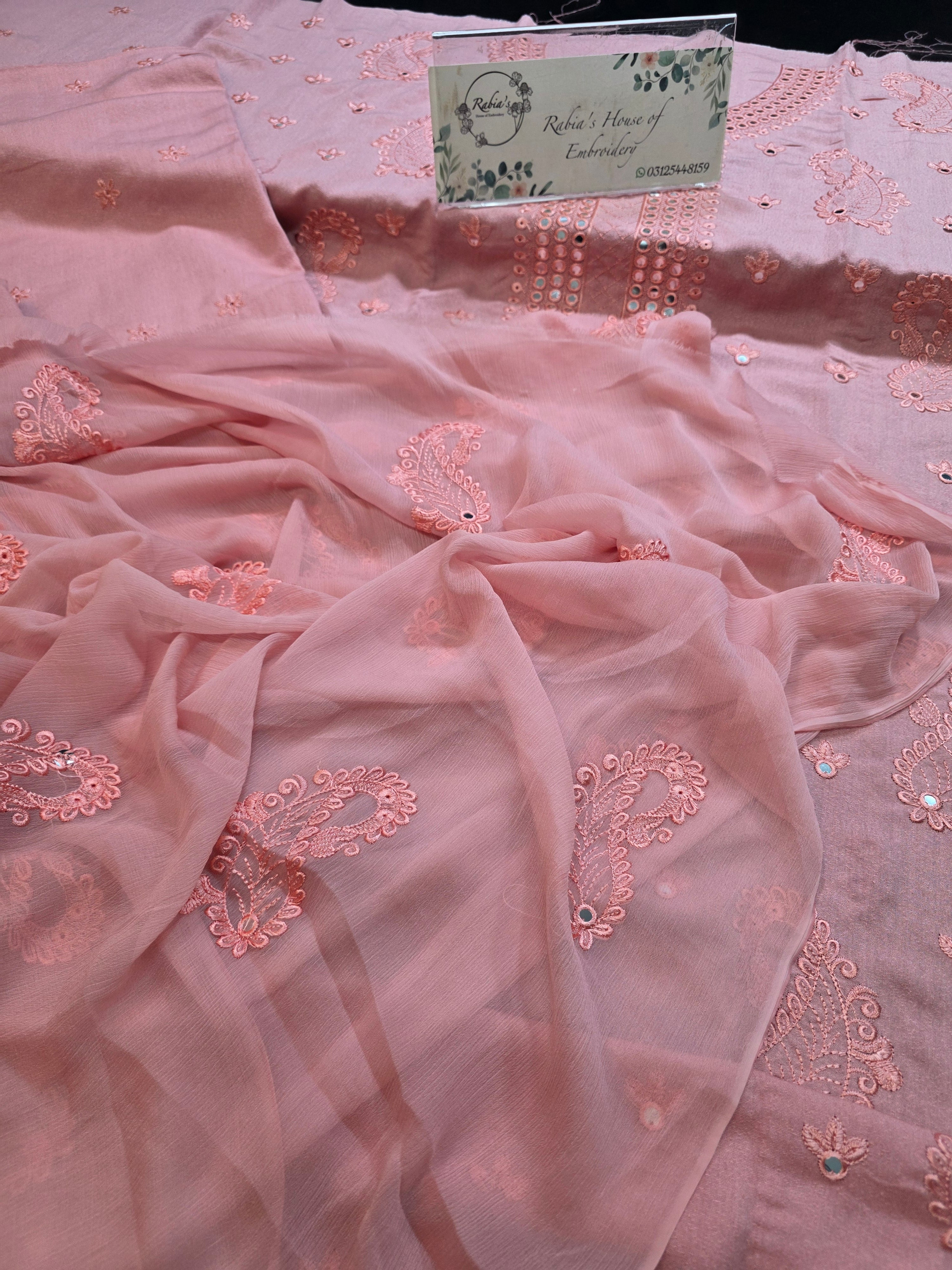 Winter kerandi 3pc with chiffon duppatta