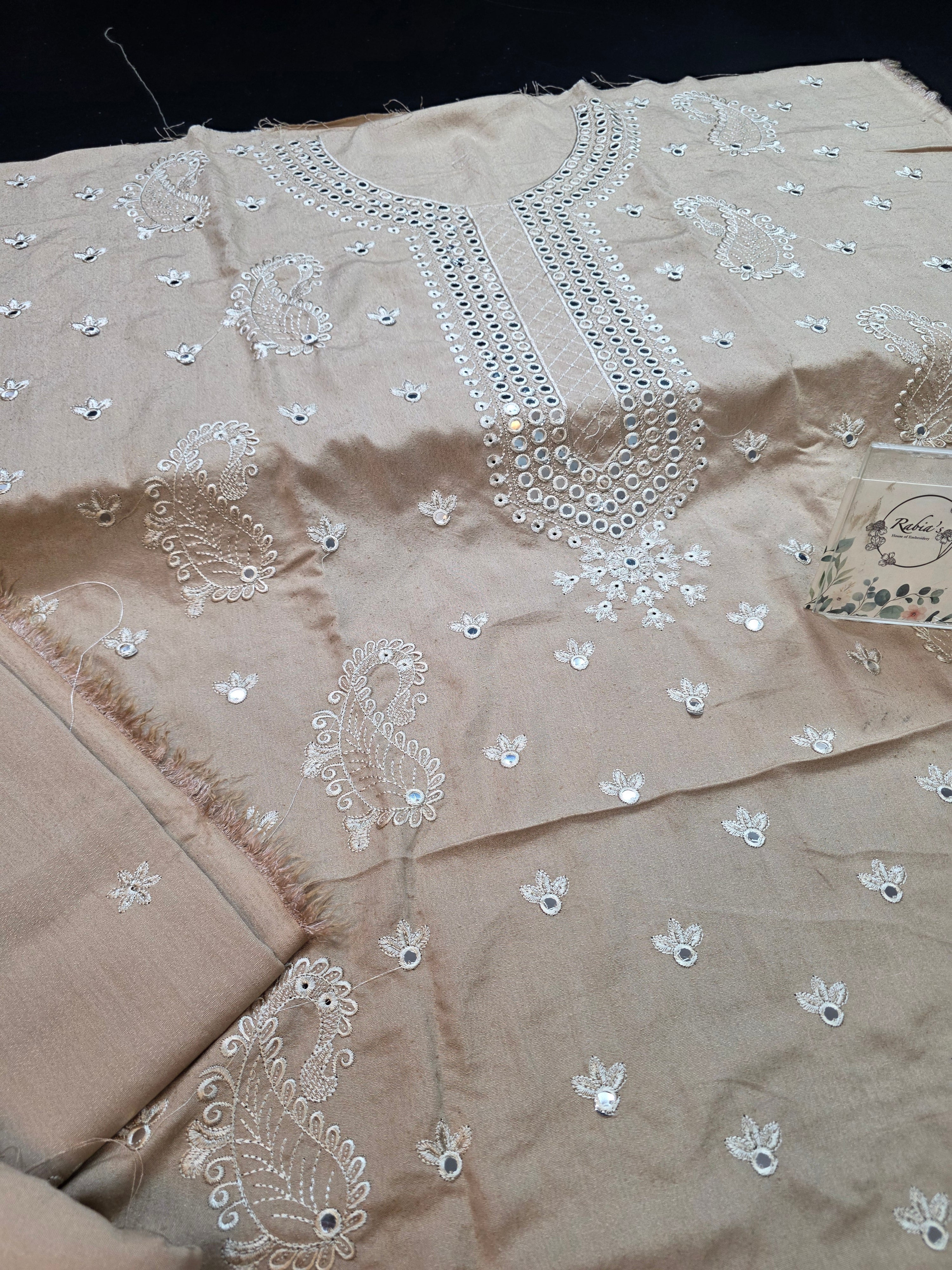 Winter kerandi 3pc with chiffon duppatta