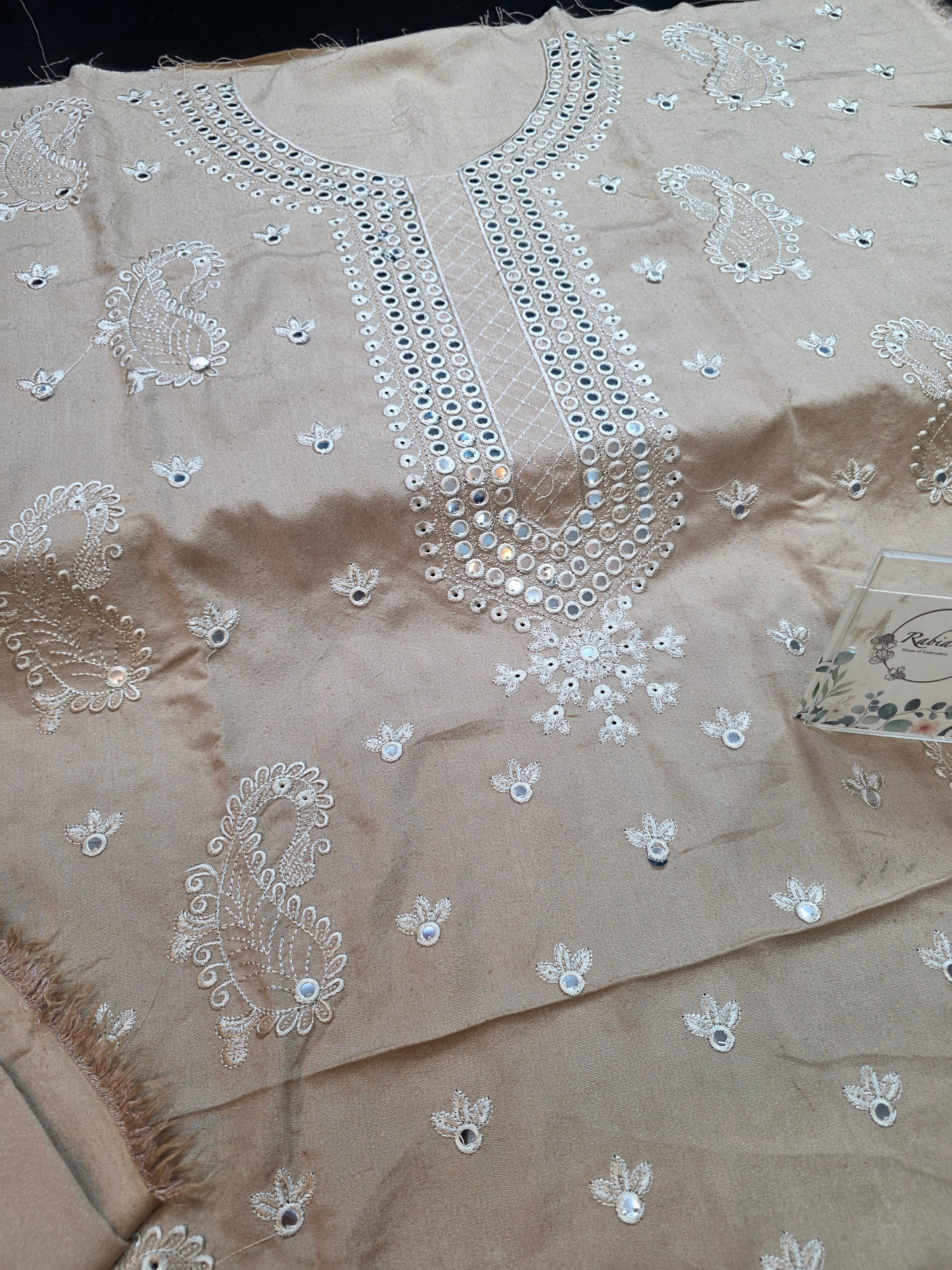 Winter kerandi 3pc with chiffon duppatta