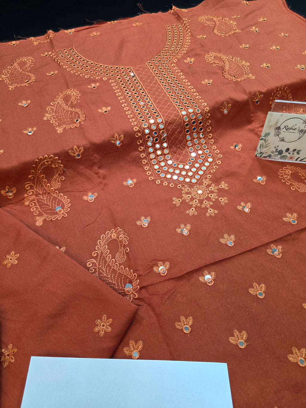 Winter kerandi 3pc with chiffon duppatta