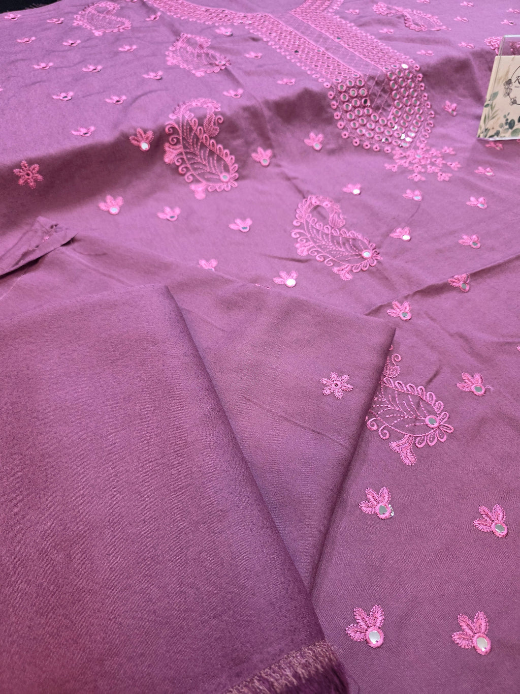 Winter kerandi 3pc with chiffon duppatta