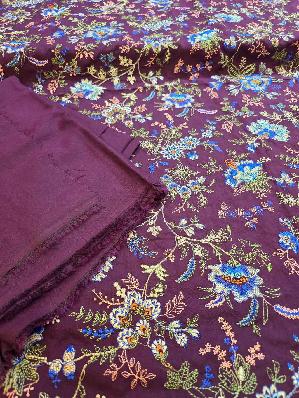 Kerandi 3pc allover embroidered with chiffon duppatta