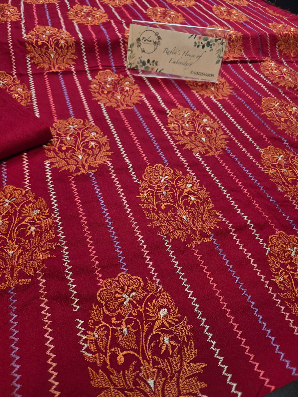 Winter kerandi 3pc allover embroidered with chiffon duppatta(MEHROON)