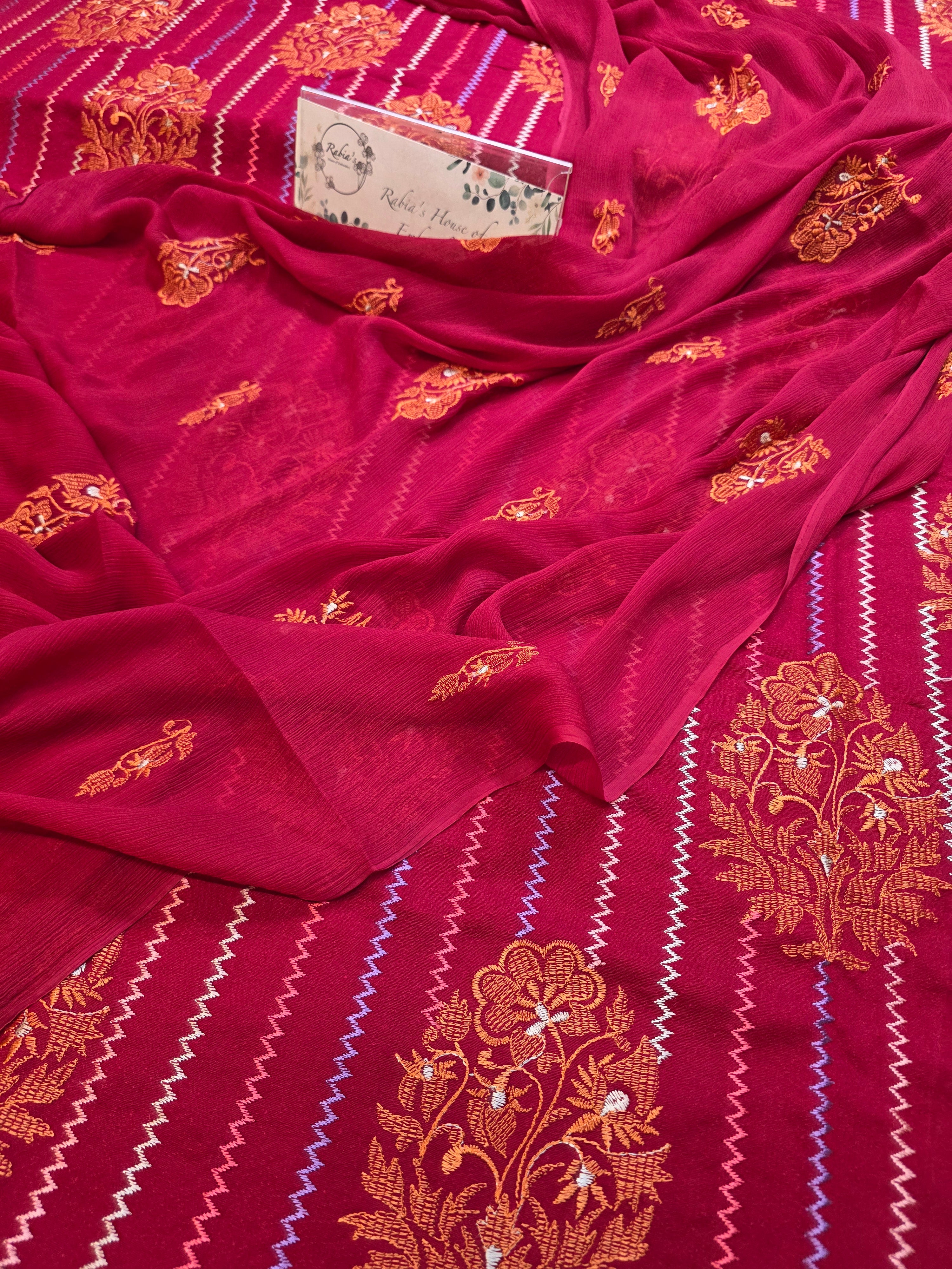 Winter kerandi 3pc allover embroidered with chiffon duppatta(MEHROON)