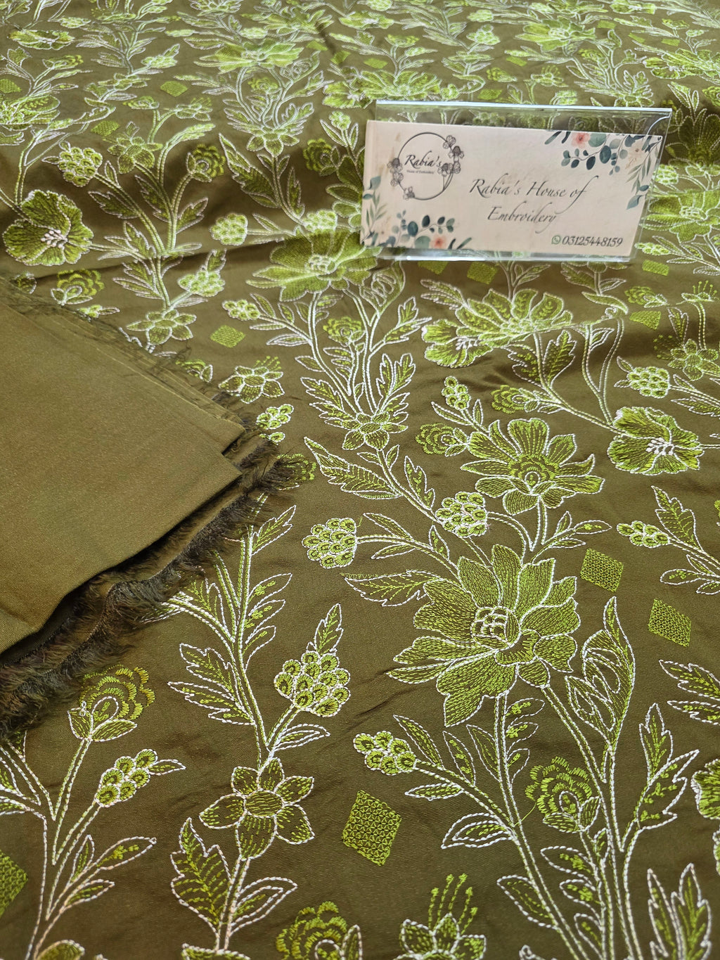Winter kerandi 3pc allover embroidered with chiffon duppatta