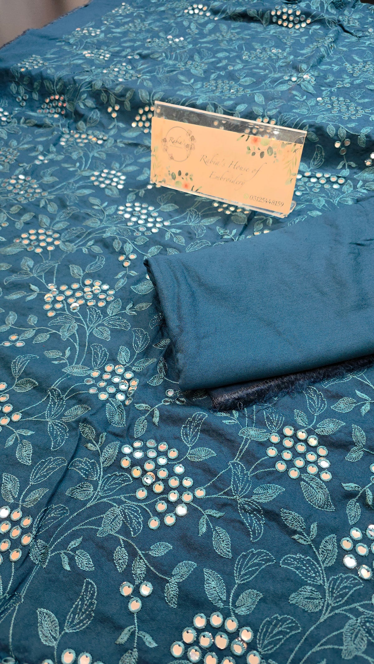 Winter kerandi 3pc allover embroidered with chiffon duppatta