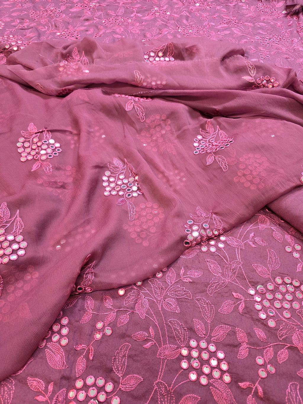 Winter kerandi 3pc allover with chiffon duppatta