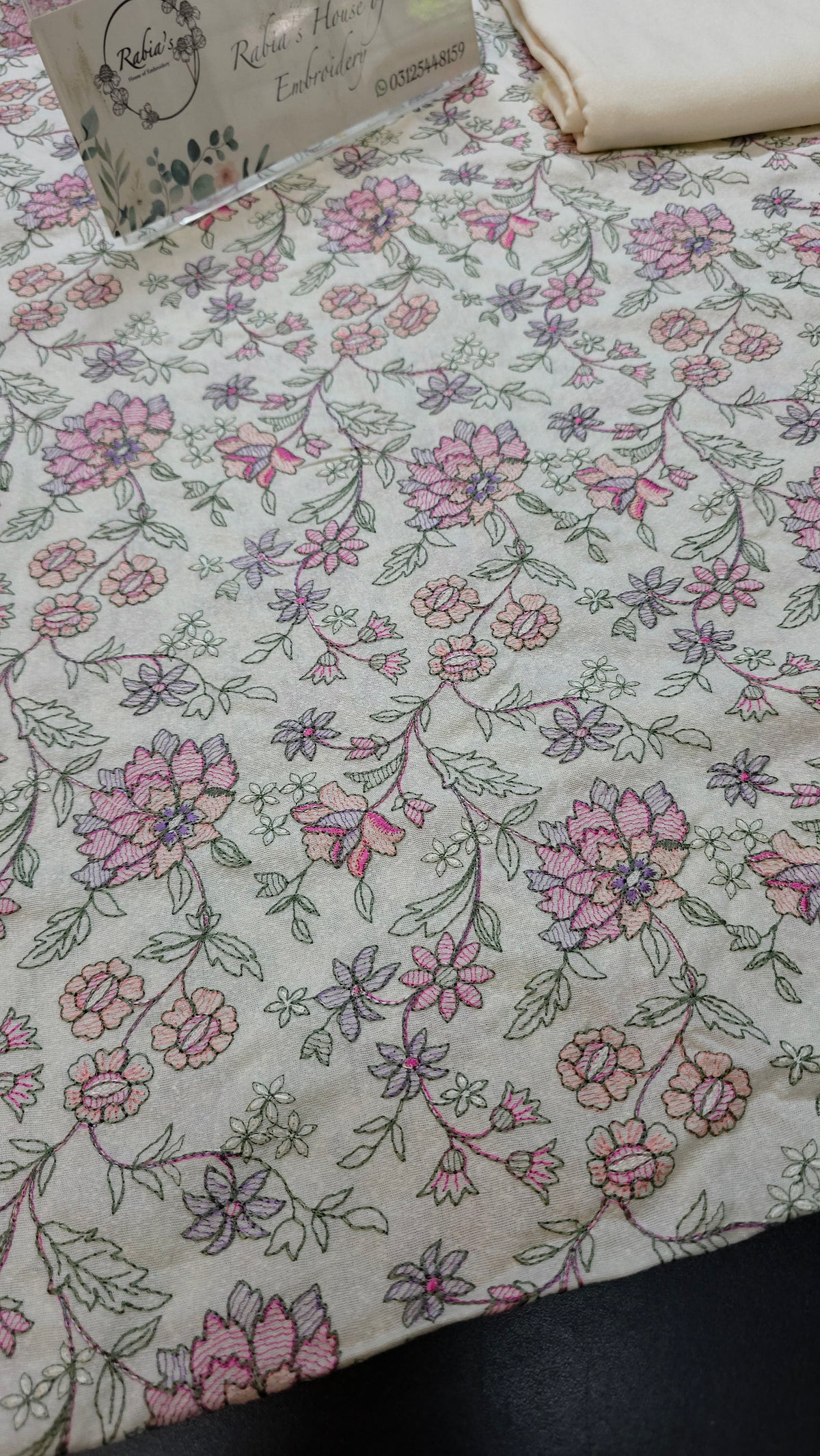 Winter kerandi 3pc allover embroidered with chiffon duppatta