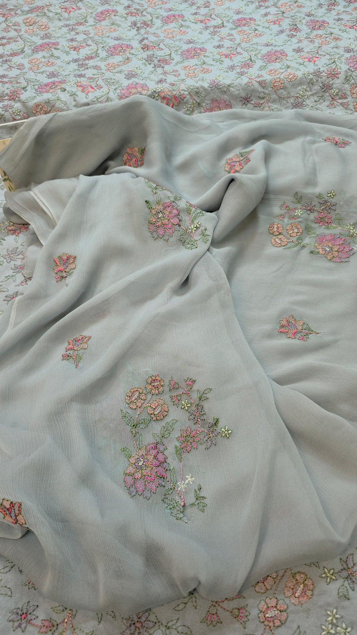 Winter kerandi 3pc allover embroidered with chiffon duppatta