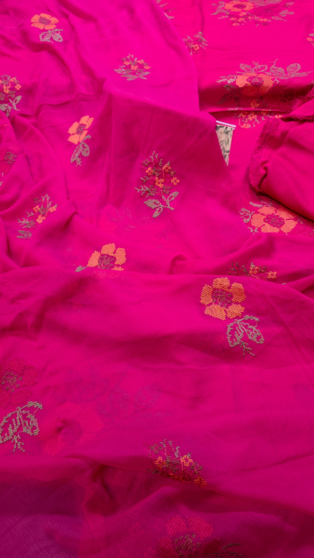 Winter kerandi 3pc allover with chiffon duppatta (PINK)