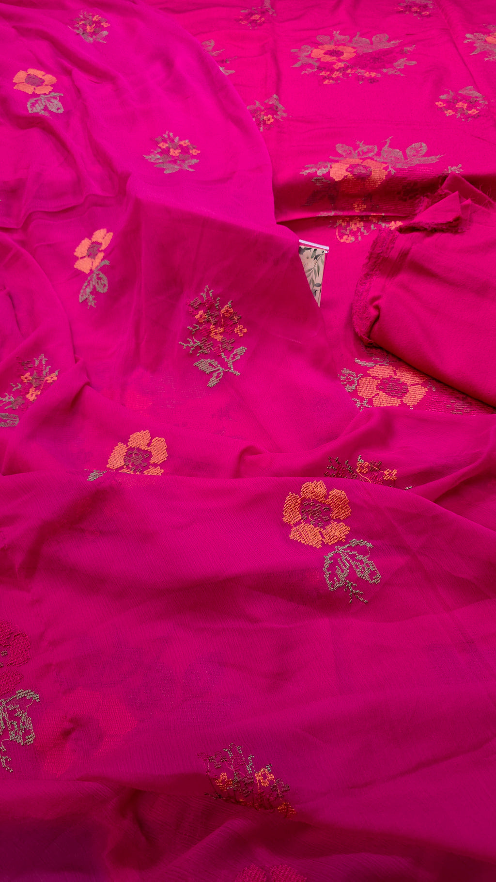 Winter kerandi 3pc allover with chiffon duppatta (PINK)