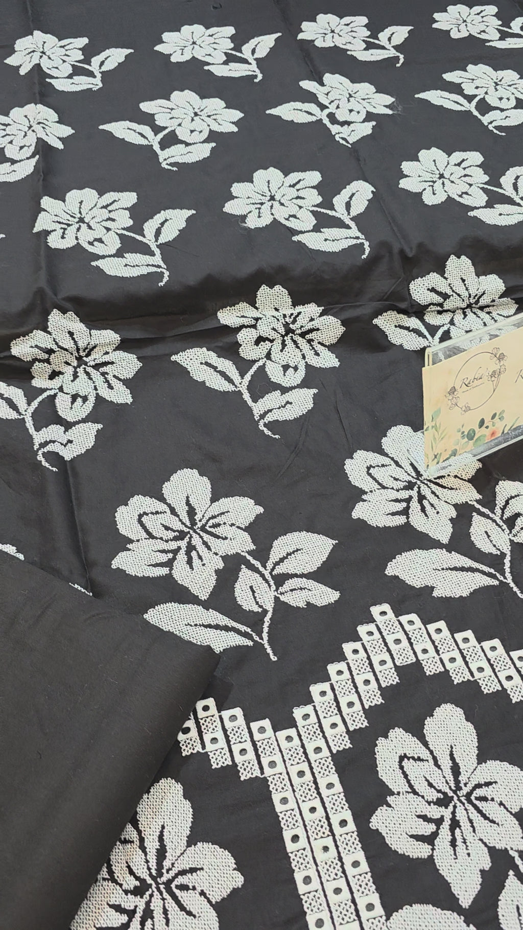 Lawn 4pc with chiffon duppatta