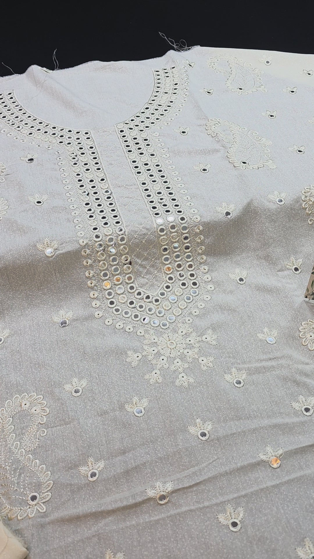 Winter kerandi 3pc with chiffon duppatta