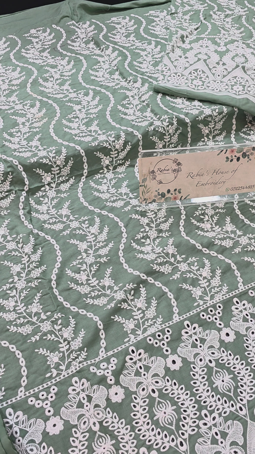 Lawn 4pc with chiffon duppatta