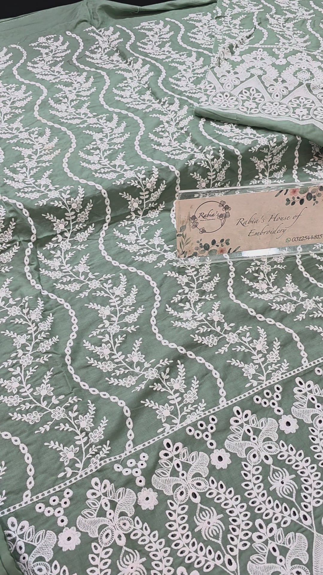Lawn 4pc with chiffon duppatta
