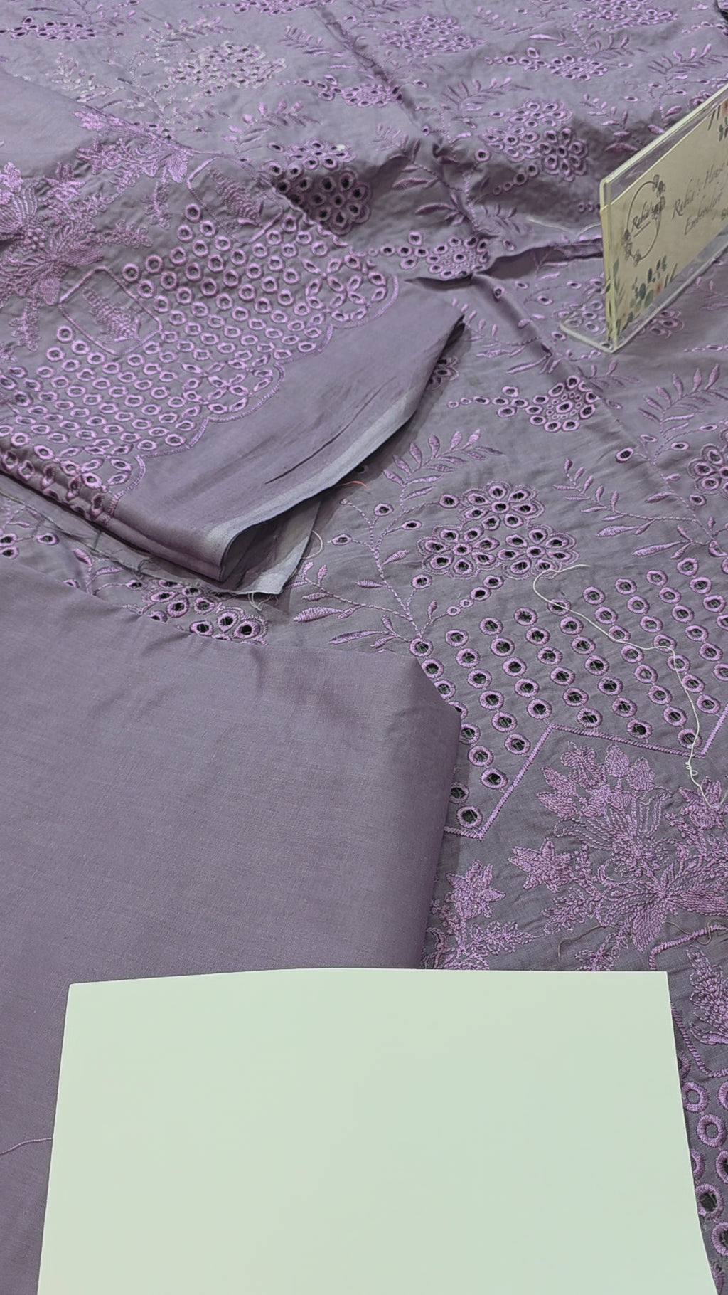 Lawn 4pc with chiffon duppatta