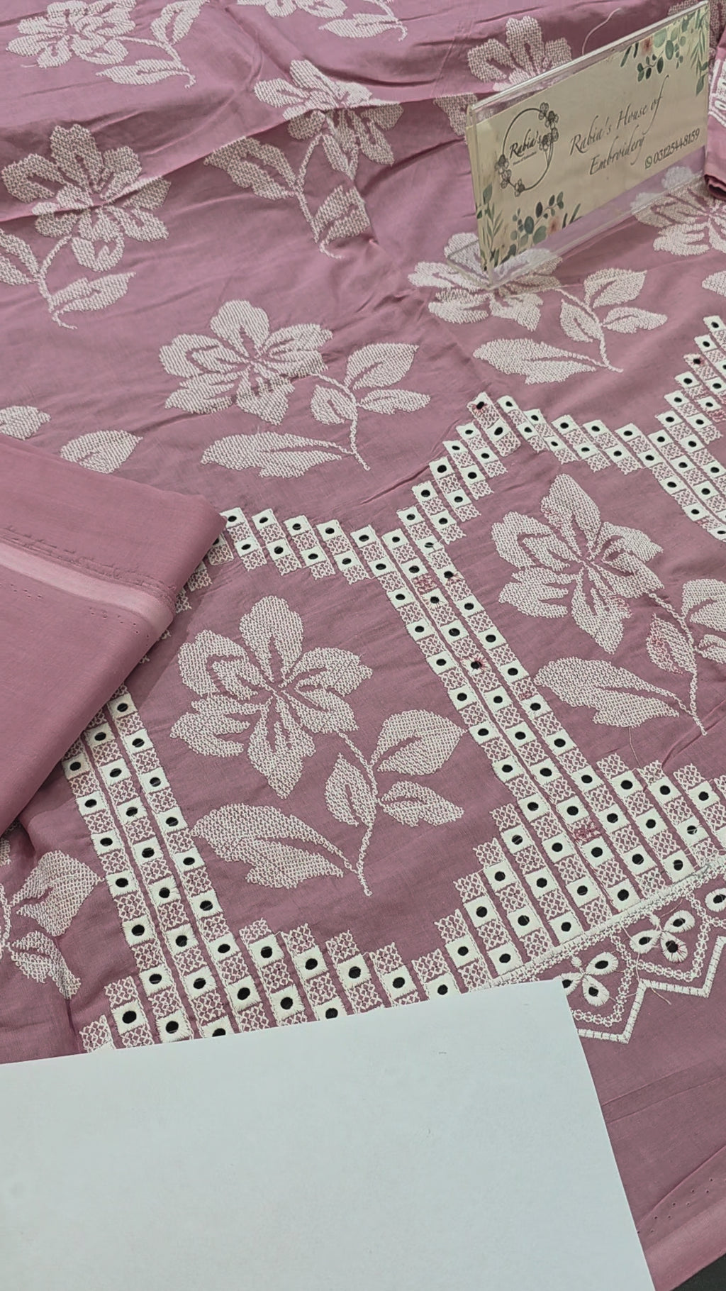 Lawn 4pc with chiffon duppatta