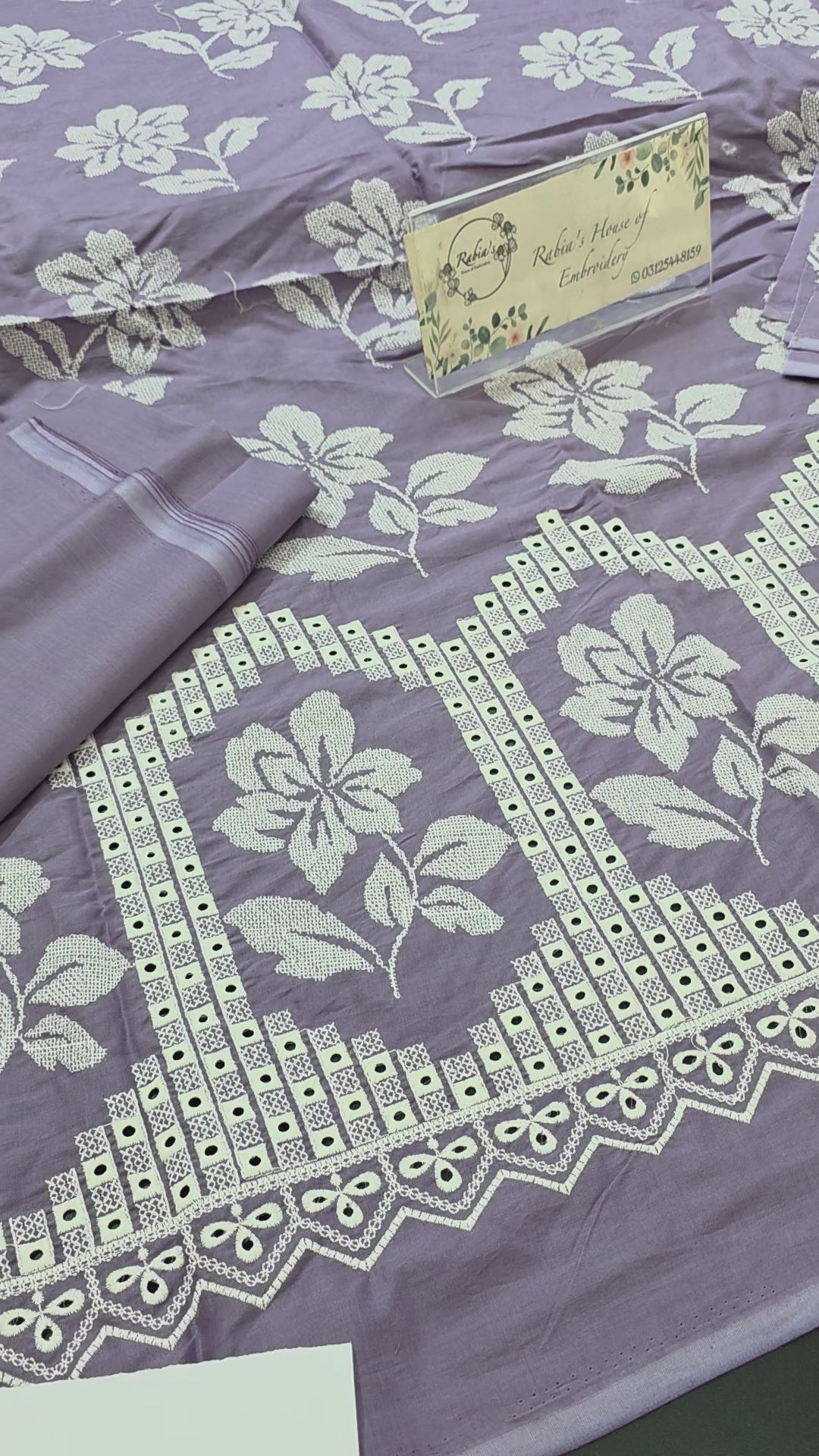 Lawn 4pc with chiffon duppatta