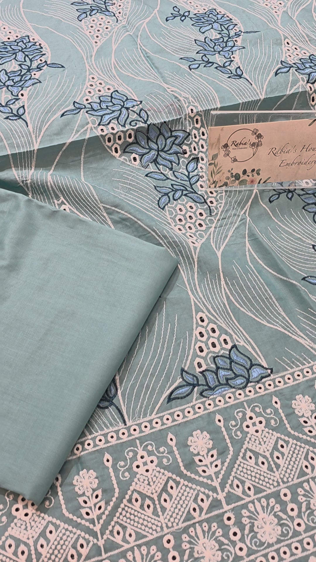 Lawn 4pc with chiffon duppatta