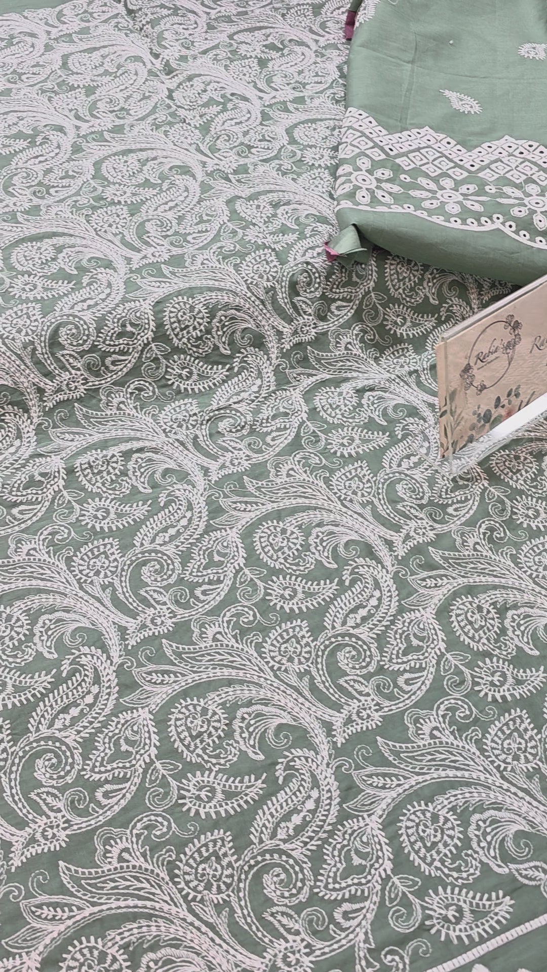 Lawn 4pc with chiffon duppatta